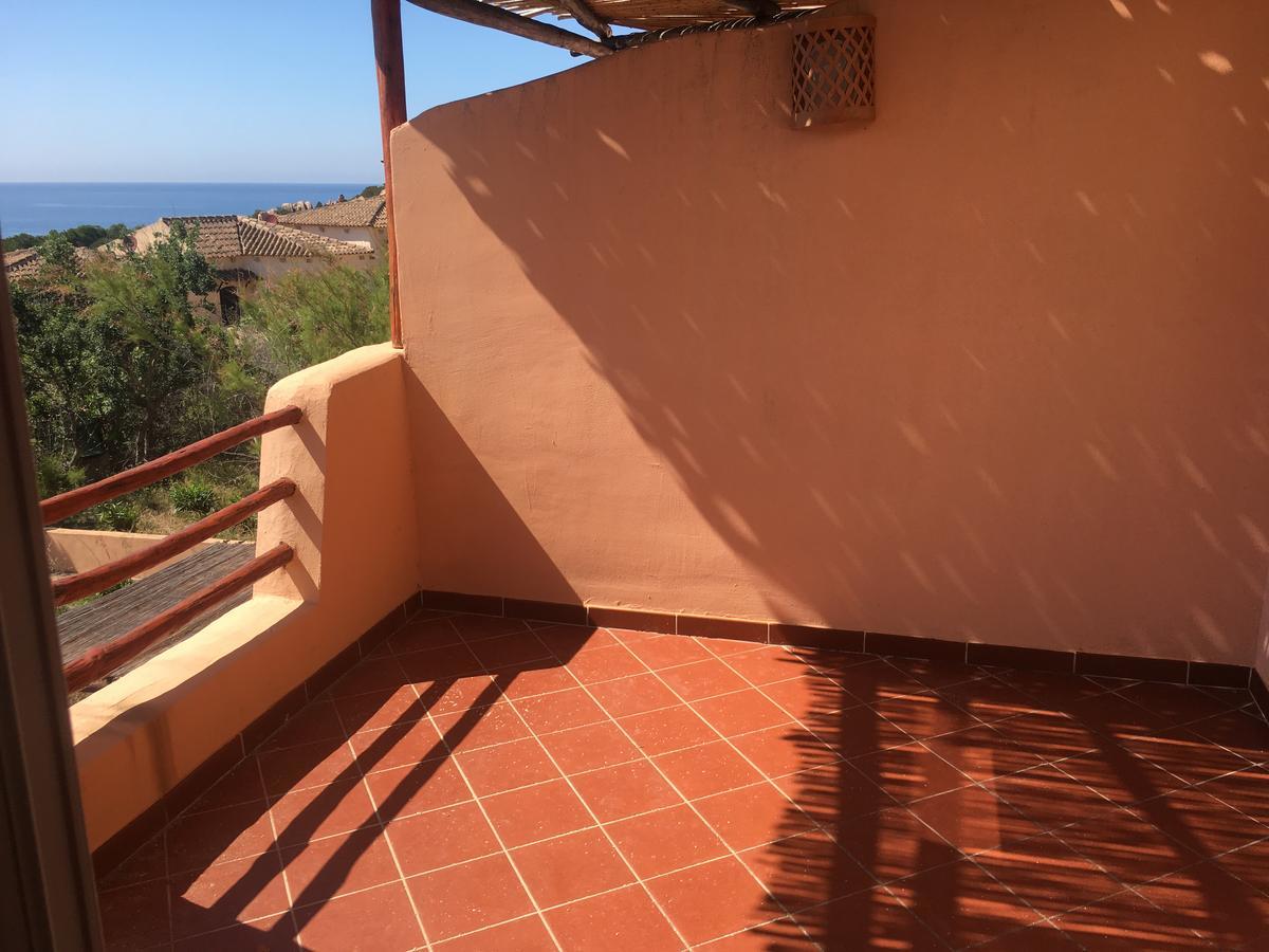 Appartamenti Costa Rossa Cala Rossa Isola Rossa Extérieur photo