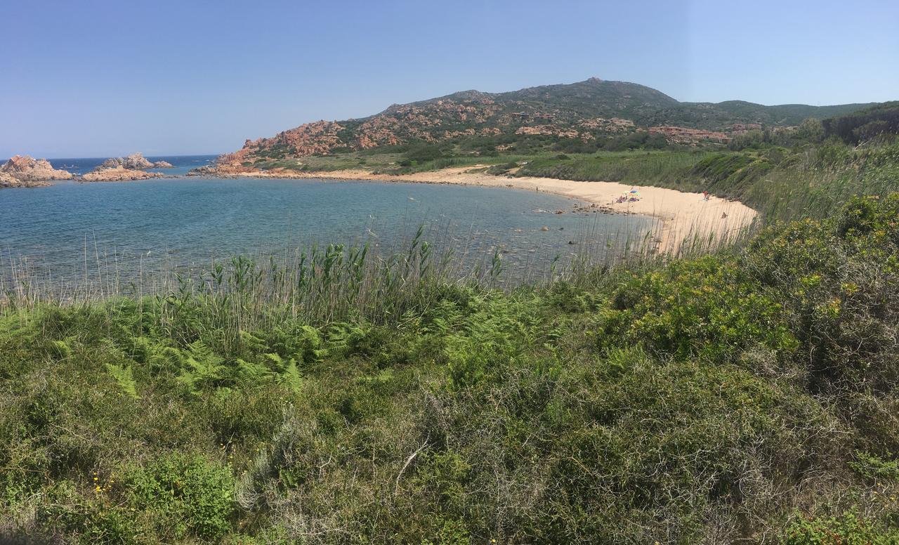 Appartamenti Costa Rossa Cala Rossa Isola Rossa Extérieur photo