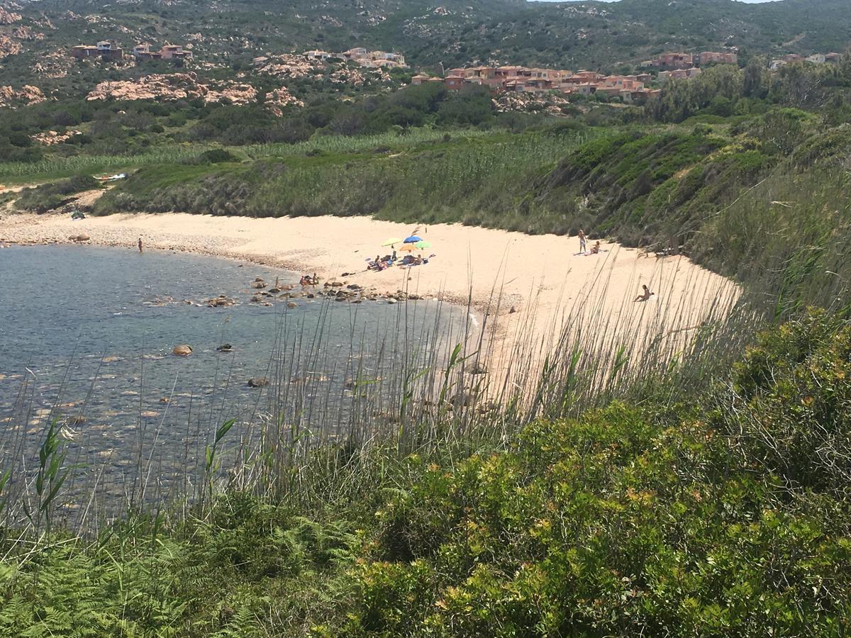 Appartamenti Costa Rossa Cala Rossa Isola Rossa Extérieur photo